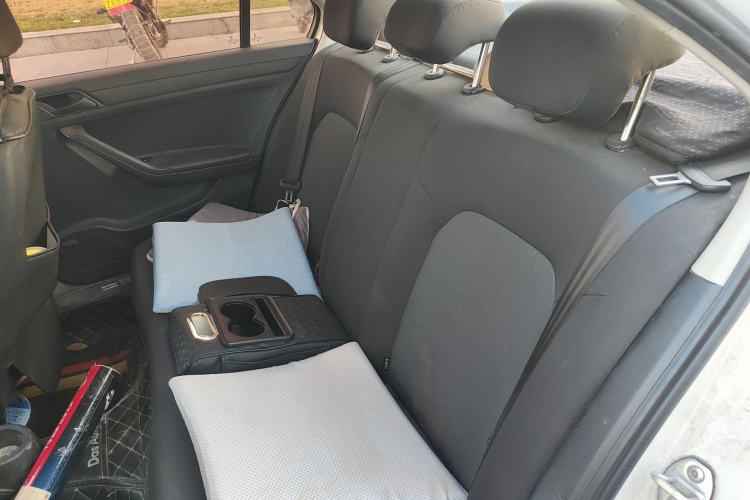 Used Volkswagen Jetta 2015 1.6L Manual Fashion Edition Left Rear Seat