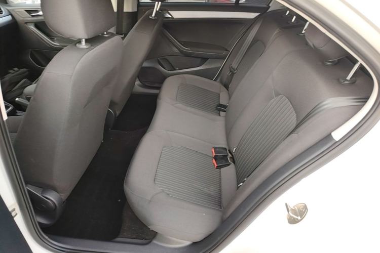 Used Volkswagen Jetta 2015 1.6L Manual Comfort Model Left Rear Seat