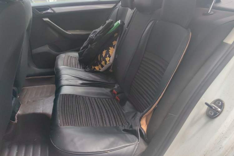 Used Volkswagen Jetta 2015 1.6L Manual Comfort Model Left Rear Seat