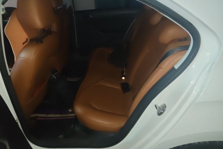 Used Volkswagen Jetta 2015 Value Edition 1.6L Automatic Fashion Version Left Rear Seat