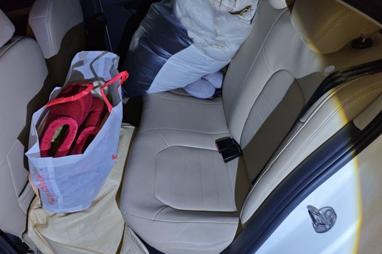 Used Volkswagen Jetta 2015 1.6L Manual Comfort Model Left Rear Seat