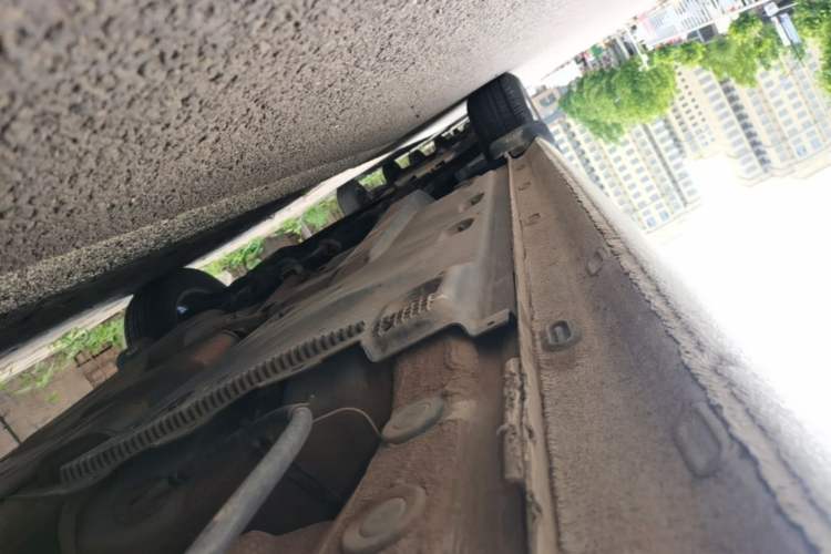 Used Volkswagen Jetta 2015 1.6L Automatic Fashion Model Left Side Sill