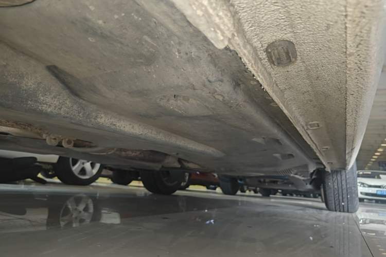 Used Volkswagen Jetta 2015 1.6L Automatic Comfort Model Left Side Sill