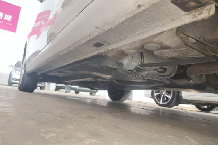 Used Volkswagen Jetta 2015 1.6L Manual Fashion Edition Left Side Sill