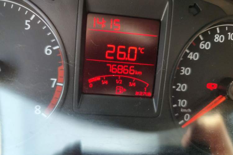 Used Volkswagen Jetta 2015 Value Edition 1.6L Manual Fashionable Style Odometer Close Up