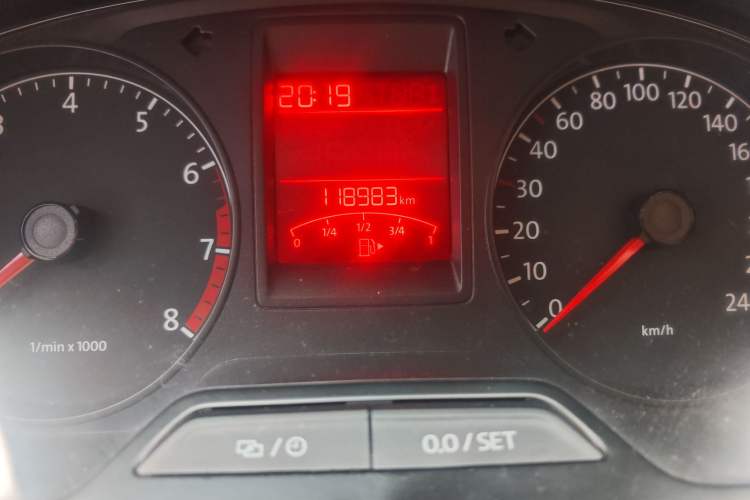 Used Volkswagen Jetta 2015 1.6L Automatic Comfort Model Odometer Close Up