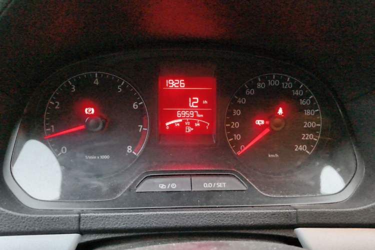 Used Volkswagen Jetta 2015 1.6L Manual Comfort Model Odometer Close Up