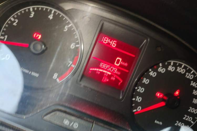 Used Volkswagen Jetta 2015 1.6L Manual Comfort Model Odometer Close Up