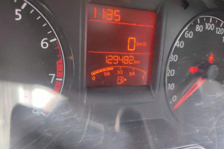 Used Volkswagen Jetta 2015 1.6L Manual Comfort Model Odometer Close Up