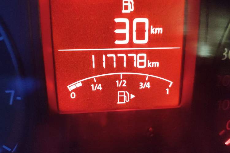 Used Volkswagen Jetta 2015 1.6L Manual Comfort Model Odometer Close Up