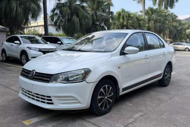 Ojetý Volkswagen Jetta 2015 Value Edition 1.6L Automatic Fashion Version