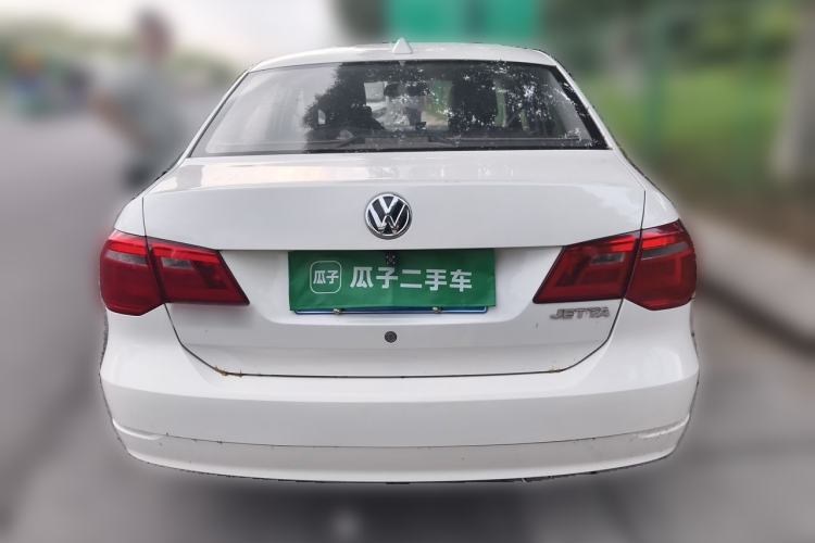 Used Volkswagen Jetta 2015 1.6L Manual Fashion Edition Rear