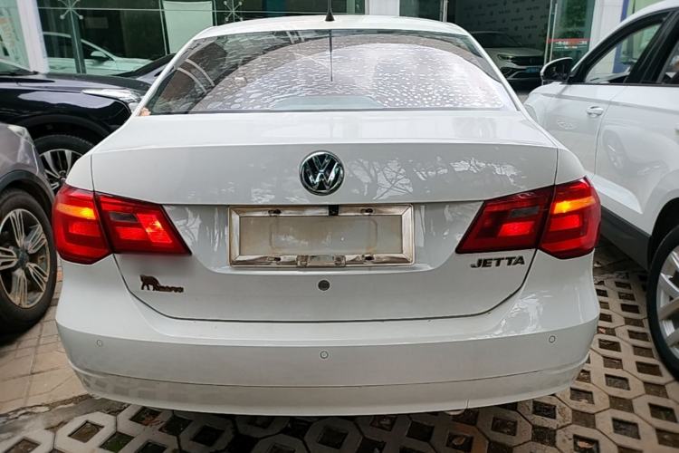 Used Volkswagen Jetta 2015 1.6L Manual Comfort Model Rear