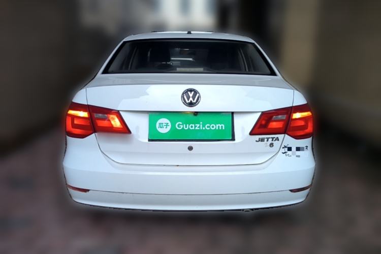 Used Volkswagen Jetta 2015 Value Edition 1.6L Manual Fashionable Style Rear