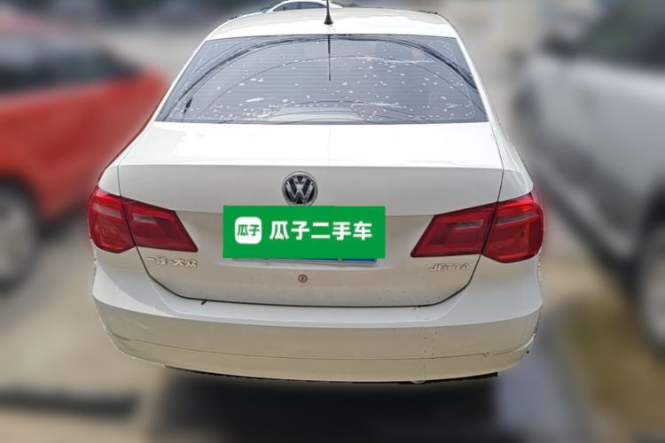 Used Volkswagen Jetta 2015 Zhuihui Edition 1.4L Manual Fashion Model Rear