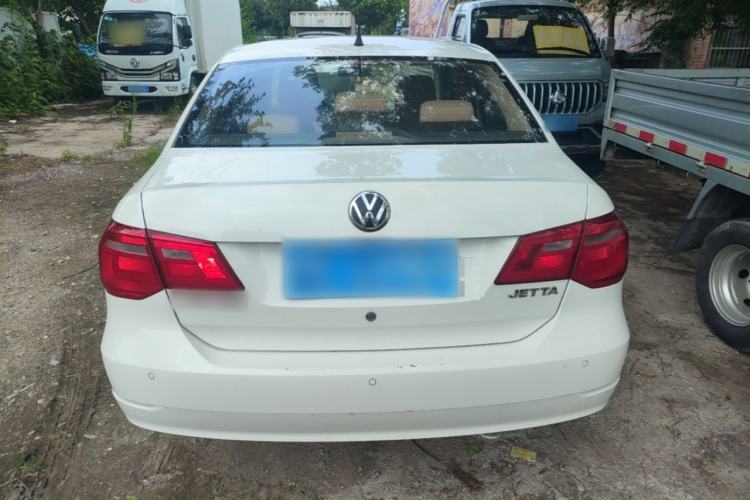 Used Volkswagen Jetta 2015 1.6L Manual Comfort Model Rear