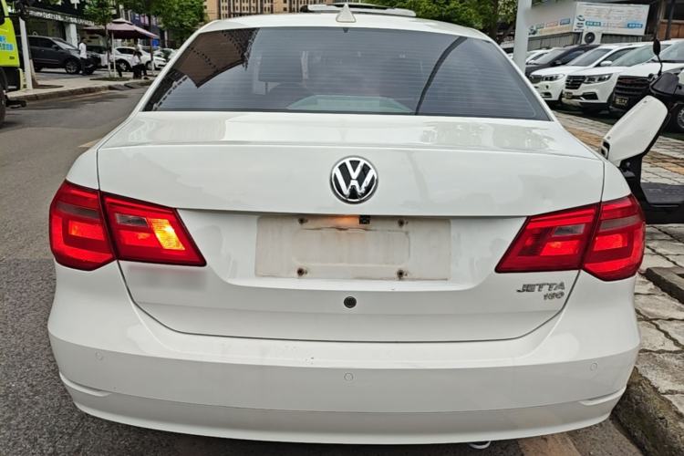 Used Volkswagen Jetta 2015 Zhuihui Edition 1.6L Manual Comfort Model Rear