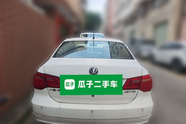 Used Volkswagen Jetta 2015 1.6L Manual Comfort Model Rear