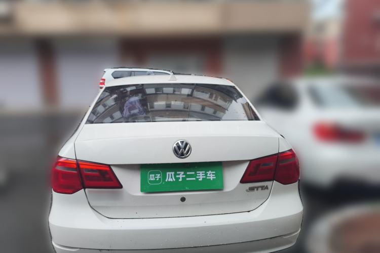 Used Volkswagen Jetta 2015 1.4L Manual Fashion Model Rear