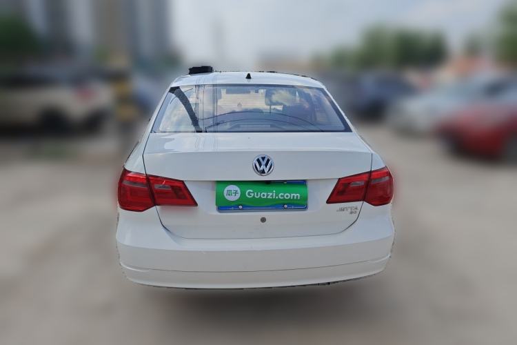 Used Volkswagen Jetta 2015 Value Edition 1.6L Manual Fashionable Style Rear
