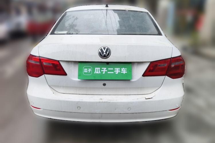 Used Volkswagen Jetta 2015 Zhuihui Edition 1.4L Manual Fashion Model Rear