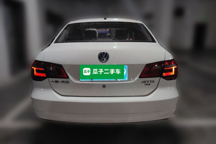 Used Volkswagen Jetta 2015 Value Edition 1.6L Manual Fashionable Style Rear