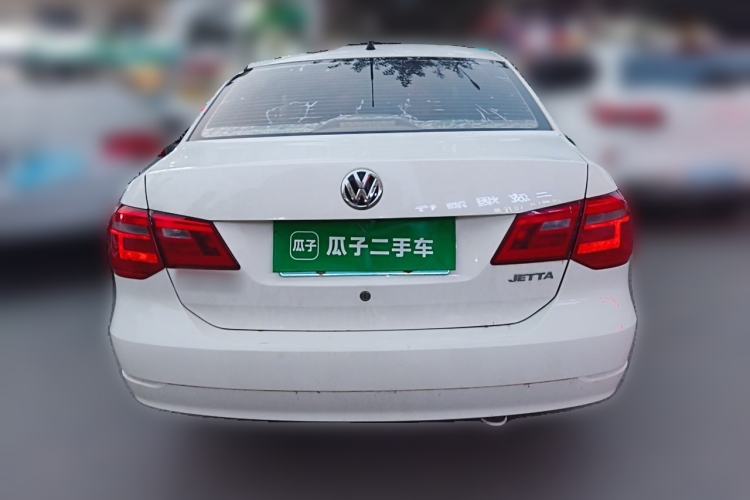 Used Volkswagen Jetta 2015 Zhuihui Edition 1.4L Manual Fashion Model Rear