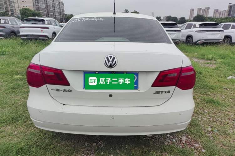 Used Volkswagen Jetta 2015 Value Edition 1.6L Automatic Comfort Version Rear