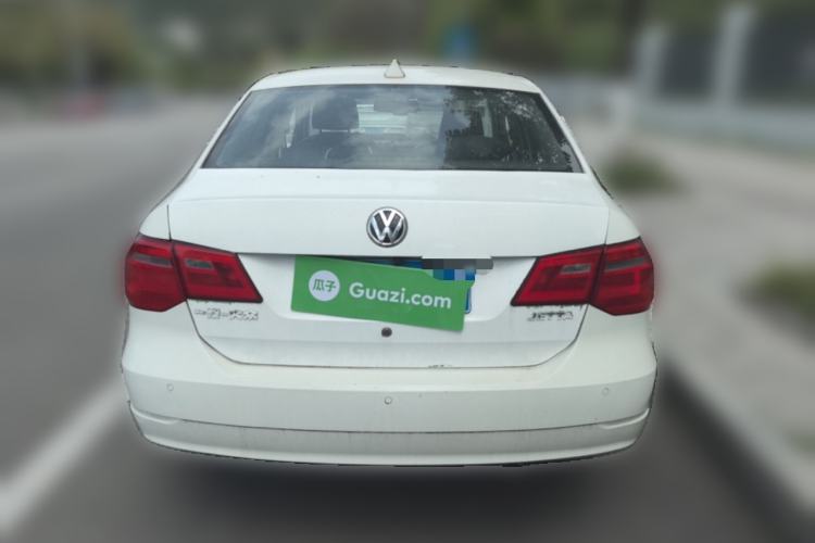 Used Volkswagen Jetta 2015 1.6L Manual Comfort Model Rear