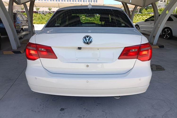 Used Volkswagen Jetta 2015 1.6L Manual Comfort Model Rear