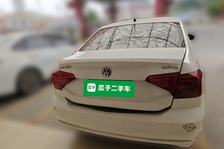 Used Volkswagen Jetta 2015 1.6L Manual Fashion Edition Rear