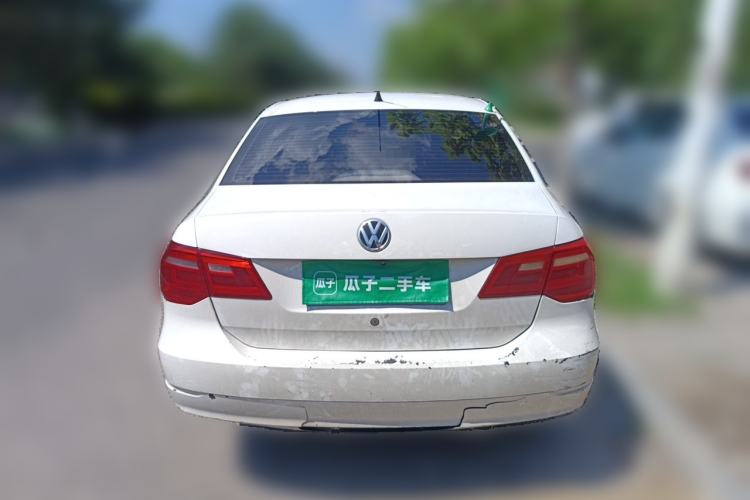 Used Volkswagen Jetta 2015 Value Edition 1.6L Manual Fashionable Style Rear