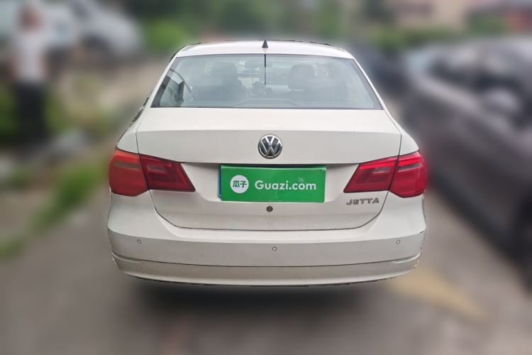 Used Volkswagen Jetta 2015 1.6L Manual Comfort Model Rear