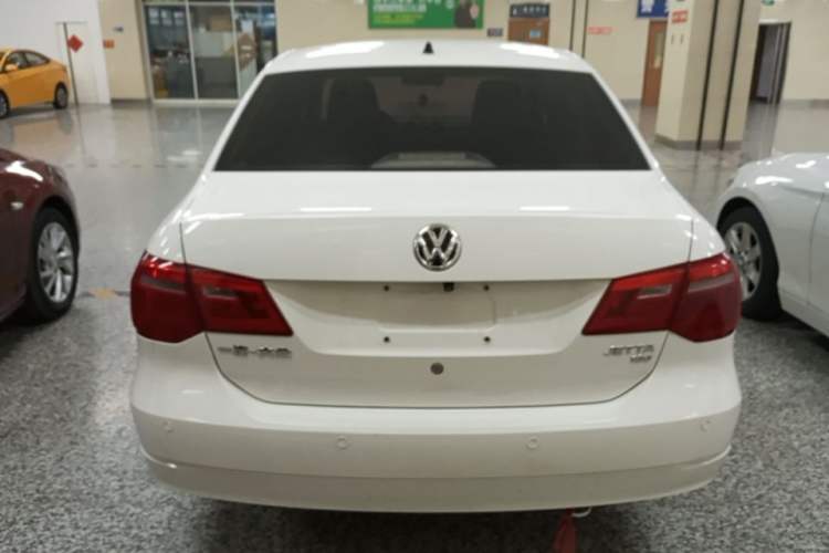 Used Volkswagen Jetta 2015 Value Edition 1.6L Automatic Fashion Version Rear