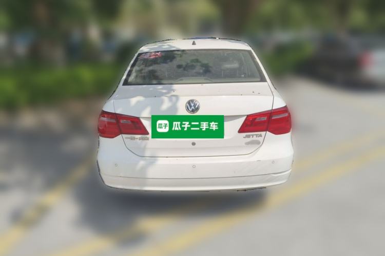 Used Volkswagen Jetta 2015 1.6L Manual Fashion Edition Rear