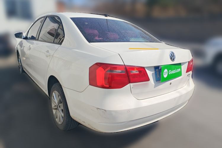 Used Volkswagen Jetta 2015 1.6L Manual Comfort Model Rear Left 45 Deg