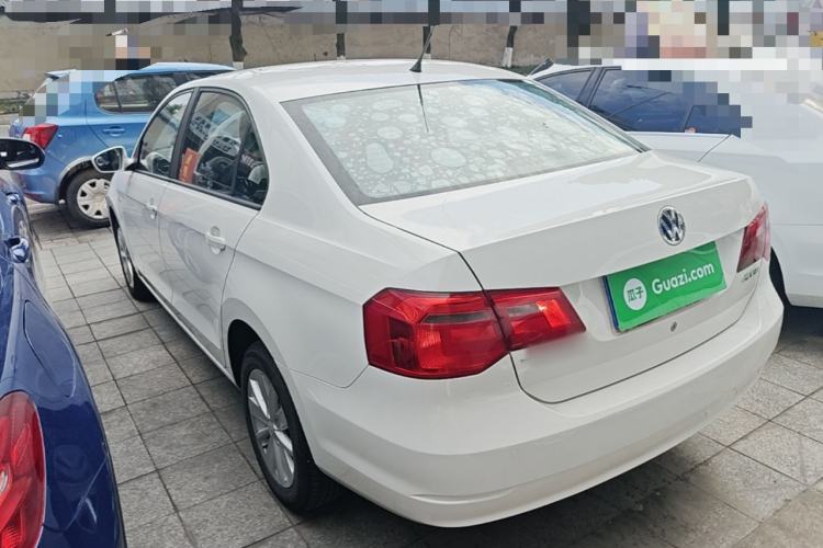 Used Volkswagen Jetta 2015 1.6L Manual Comfort Model Rear Left 45 Deg