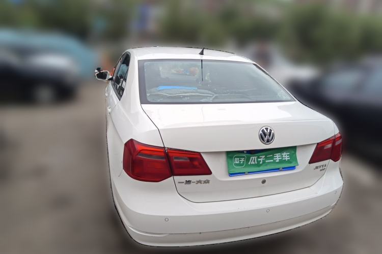 Used Volkswagen Jetta 2015 Value Edition 1.6L Automatic Comfort Version Rear Left 45 Deg