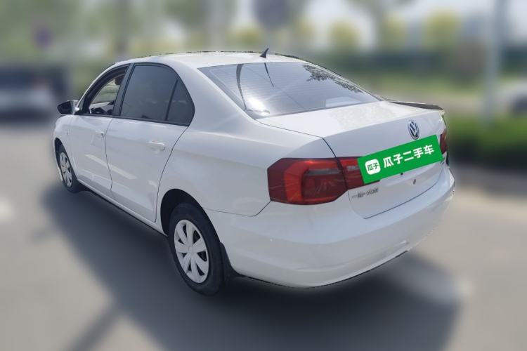 Used Volkswagen Jetta 2015 Value Edition 1.6L Manual Fashionable Style Rear Left 45 Deg