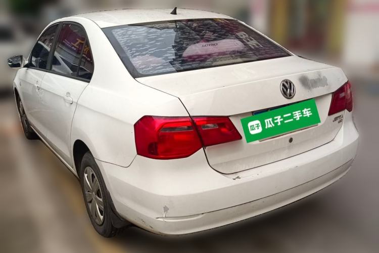Used Volkswagen Jetta 2015 1.6L Manual Fashion Edition Rear Left 45 Deg