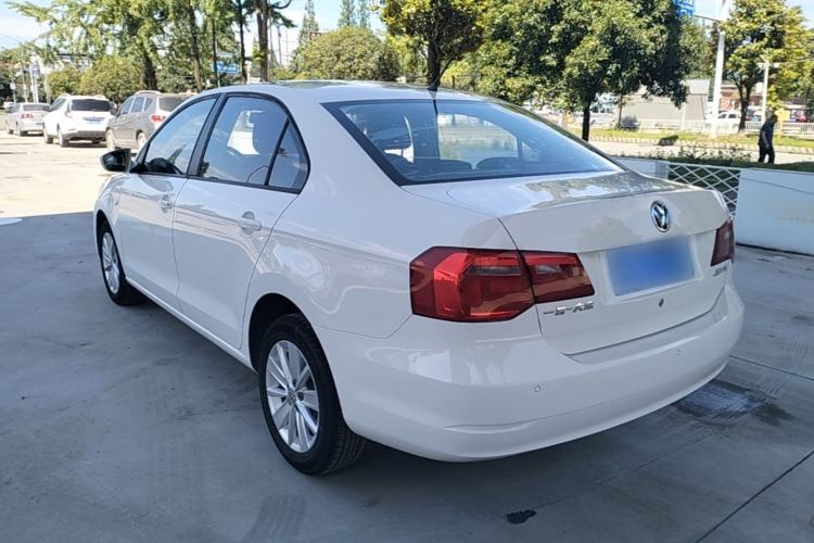Used Volkswagen Jetta 2015 Zhuihui Edition 1.6L Manual Comfort Model Rear Left 45 Deg