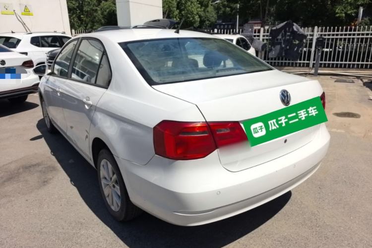 Used Volkswagen Jetta 2015 1.4L Manual Comfort Model Rear Left 45 Deg