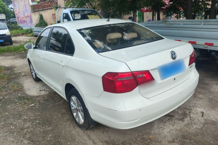 Used Volkswagen Jetta 2015 1.6L Manual Comfort Model Rear Left 45 Deg