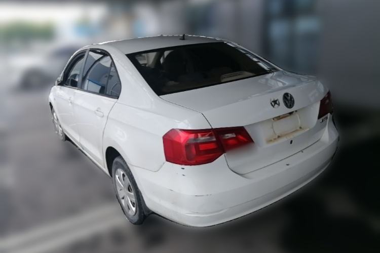Used Volkswagen Jetta 2015 Value Edition 1.6L Manual Fashionable Style Rear Left 45 Deg