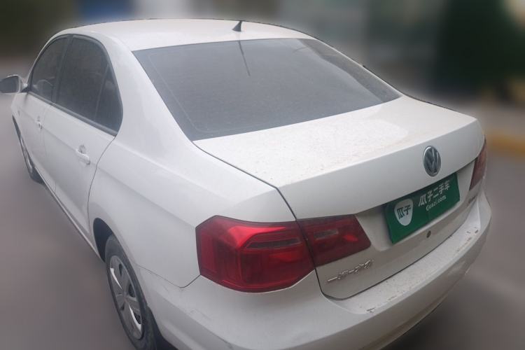 Used Volkswagen Jetta 2015 1.6L Manual Fashion Edition Rear Left 45 Deg