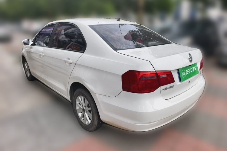 Used Volkswagen Jetta 2015 Value Edition 1.6L Automatic Fashion Version Rear Left 45 Deg