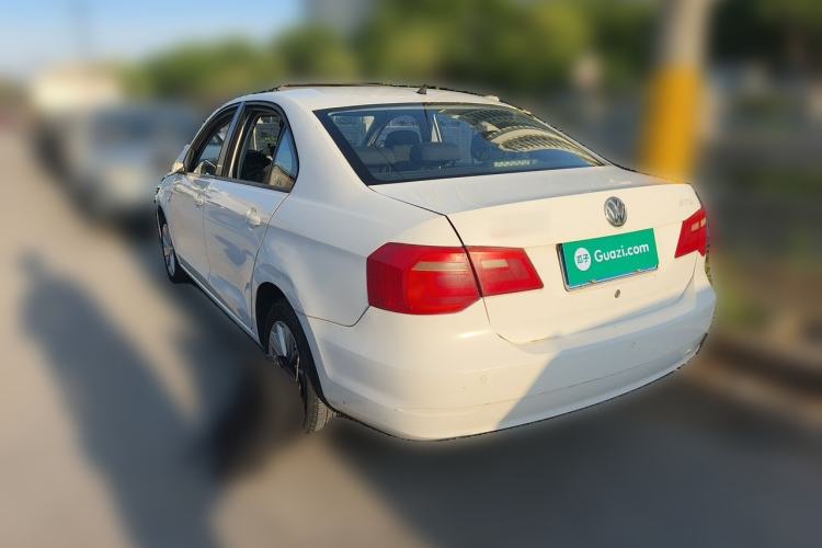 Used Volkswagen Jetta 2015 Value Edition 1.6L Automatic Comfort Version Rear Left 45 Deg
