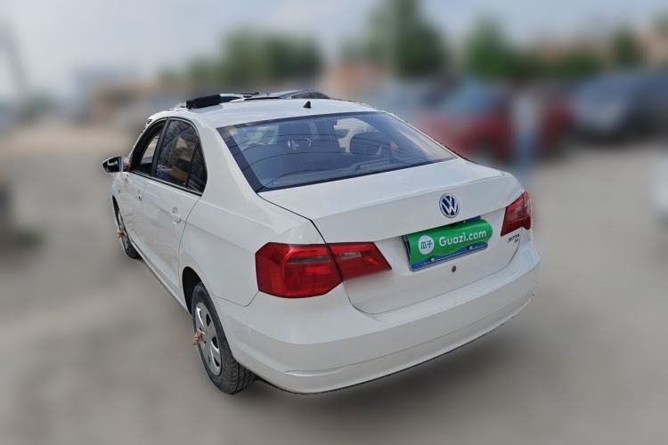 Used Volkswagen Jetta 2015 Value Edition 1.6L Manual Fashionable Style Rear Left 45 Deg
