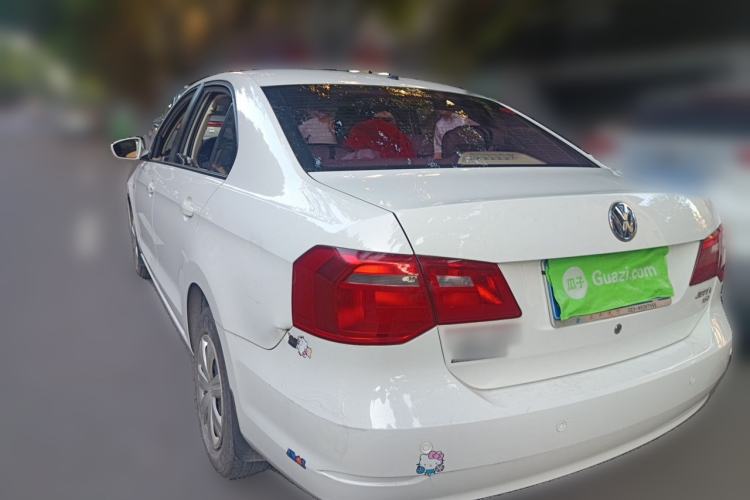 Used Volkswagen Jetta 2015 Value Edition 1.6L Manual Fashionable Style Rear Left 45 Deg