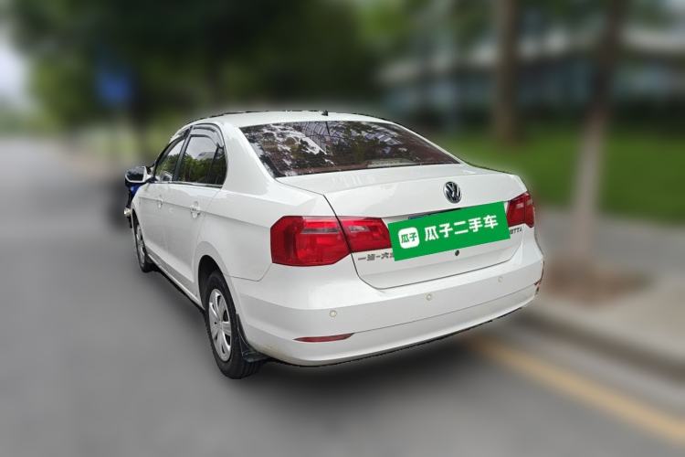 Used Volkswagen Jetta 2015 Zhuihui Edition 1.4L Manual Fashion Model Rear Left 45 Deg